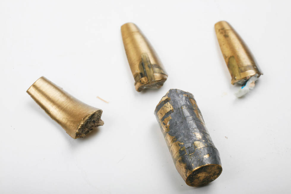 Helt sprøtt: Messing er et sprøtt materiale. Derfor er det mulig å styre tidspunktet for løsriving av vingene. Test-av-Sonic-Ballistic-Hunt-10