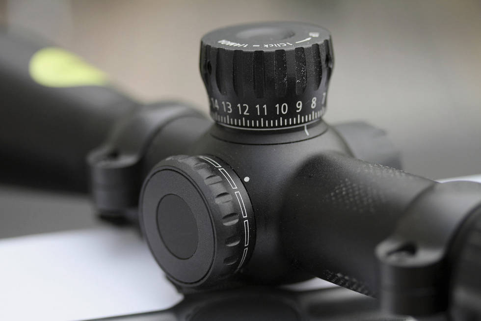 Tre tårn: Det ballistiske tårnet på toppen kunne gjerne hatt en låsemekanisme. Test-av-Zeiss-Conquest-Kikkertsikte-3