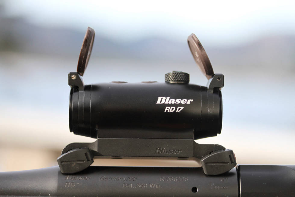 LAV MONTASJE: Den lave, integrerte Blaser-montasjen gir god kinnkontakt. Test-Blaser-Infinity-9
