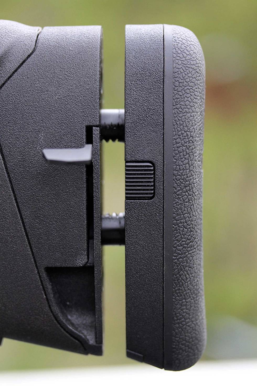 Skyvbar: Kolbekappen kan justeres både i lengden... Test-Blaser-R8-Ultimate-5