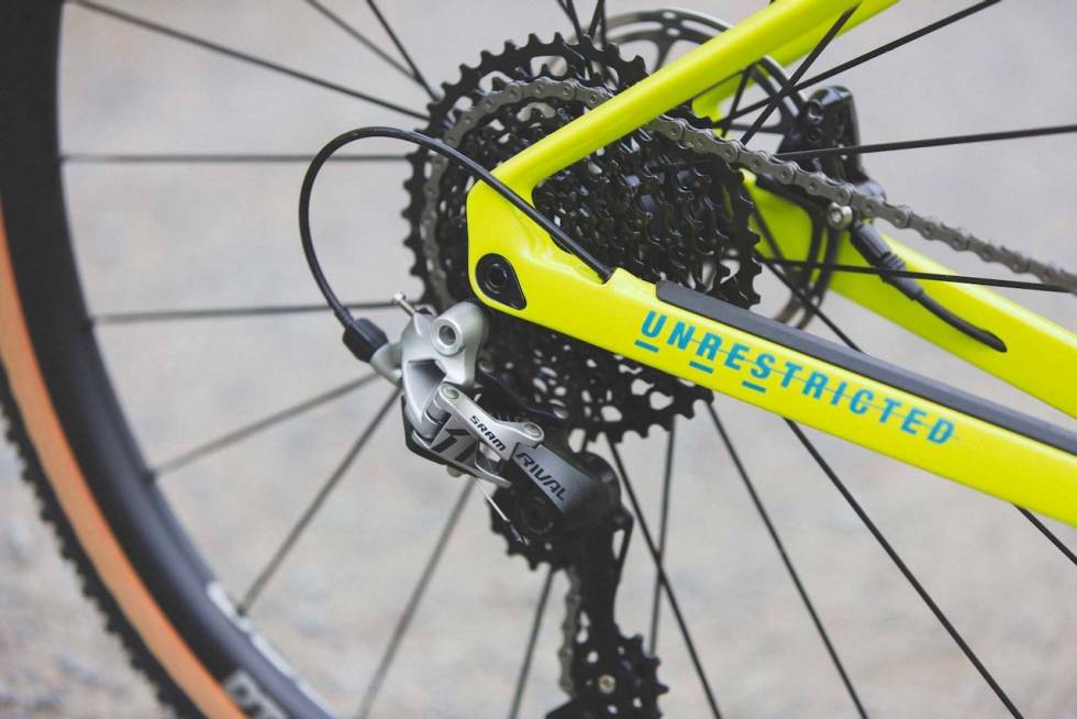 GOD SPREDNING: SRAMs Rival-gruppe gir større girspredning i 1x11-oppsett enn Shimano GRX. Foto: Kristoffer H. Kippernes BMC URS 01 Three