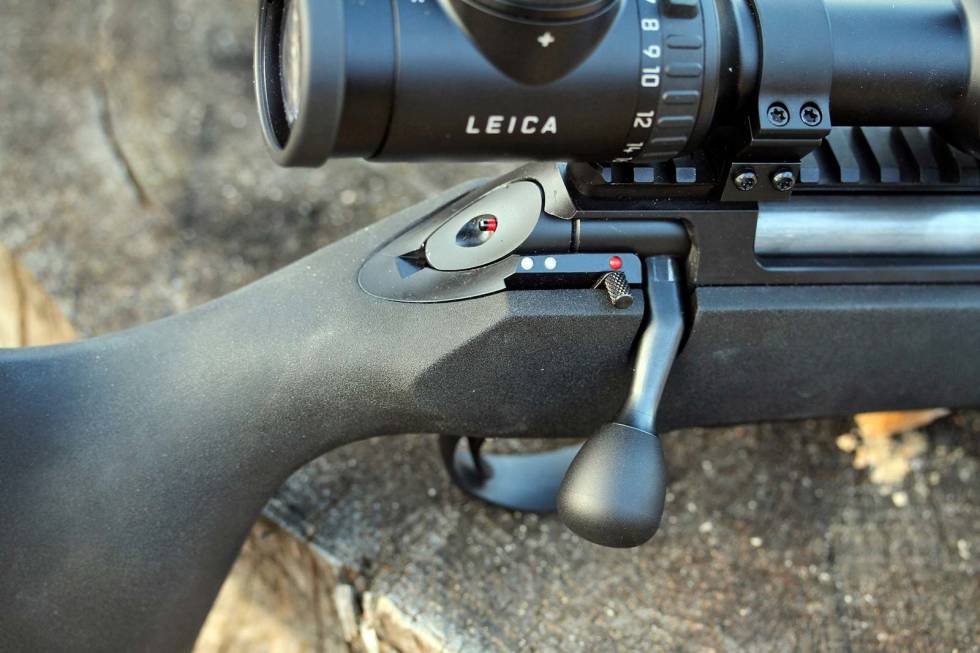 Sikkert: Slik liker vi det – 3-punktssikring der du kan tømme kammeret mens våpenet er sikret. Test-Sauer-100-Pantera-4
