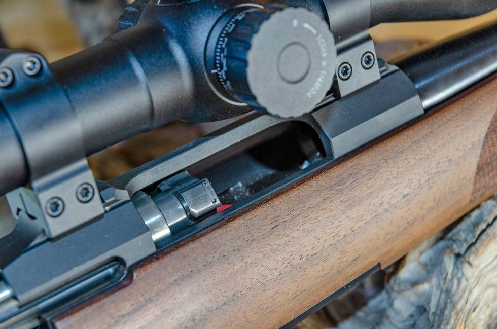 Roterende hode: I motsetning til for eksempel Blaser, låser Steel Action i låsekassa med et roterende bolthode. Test-Steel-Action-HM-HS-Rifle-9