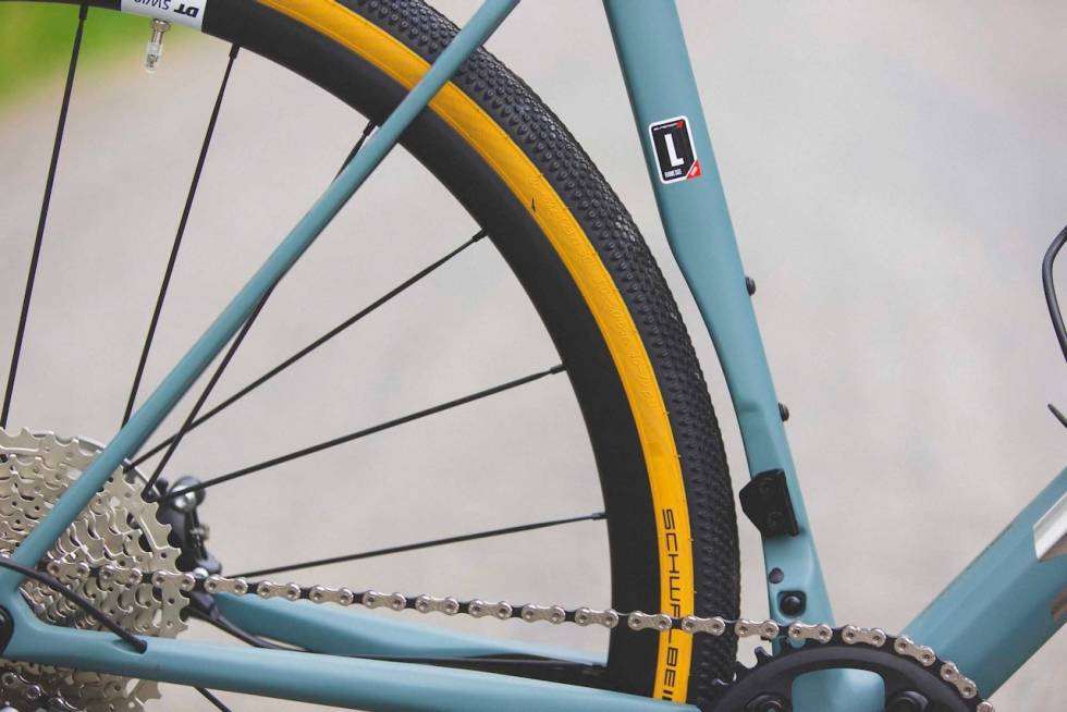 PLASS TIL GIR: Superior X-Road Team kan utstyres med frontgir. Her ser man det flatklemte seterøret også. Foto: Kristoffer H. Kippernes Superior X-Road Team