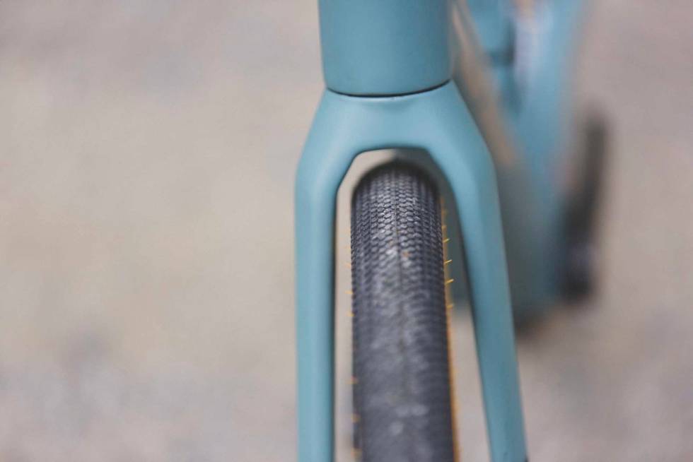 PASSELIG MED KLARING: Superior X-Road Team er oppgitt til å sluke 40 mm dekk. Gaffelen vil også takle 42 mm. Superior X-Road Team