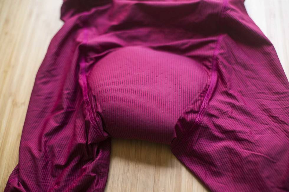 PUTE: Puta i denne sykkelbuksa fra 7Mesh er minimalistisk. Men den gir akkurat nok komfort til kortere turer. sykkelbukse test 7mesh