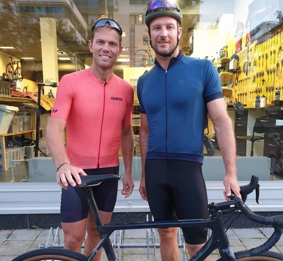 KJENDISINVESTOR: Thor Hushovd har investert i Fara, mens Aksel Lund Svindal foreløpig nøyer seg med å sykle på en Fara. Foto: Fara Cycling. thor hushovd fara