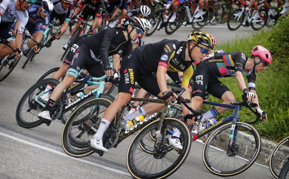 LÆRING: Foss ser på Giro d'Italia som et viktig utviklingssteg, og vil hente erfaring og utvikle seg. Foto: Cor Vos tobias foss giro d'italia jumbo-visma 3