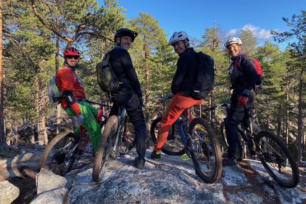 FELLESTURER: Under stisykkelcampen på Torpo Gjestegård i juni blir det blant annet tilbud om guidede turer. Foto: Christina Winther Stisykling Torpo Gjestegård