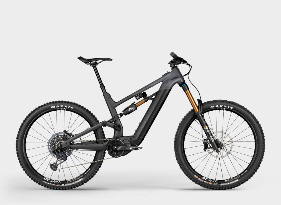 TOPPMODELLEN: Torque:On 9.0 kan kjøpes med eller uten ekstra batteri. TORQUE:ON 9.0