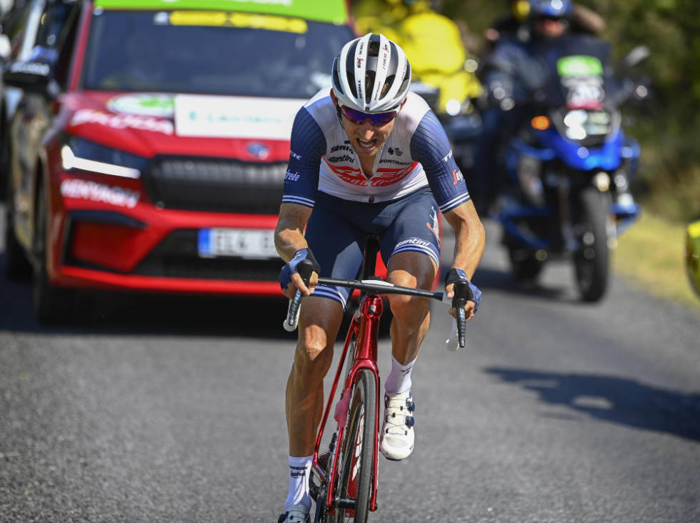 GIKK ALENE: Bauke Mollema viste styrke da han holdt unna alene til mål. Foto: Cor Vos tour de france, bauke mollema