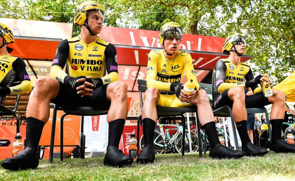 SOLID START: Jumbo-Visma hadde en vanvittig start på fjorårets Tour de France. Foto: Cor Vos. jumbo visma