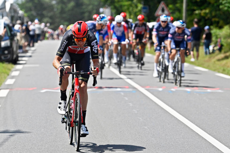 NÆR STOR SEIER: Kun noen hundre meter skilte Brent Van Moer fra å snyte Mark Cavendish for sin første etappeseier på fem år. Foto: Cor Vos tour de france, lotto-soudal, brent van moer