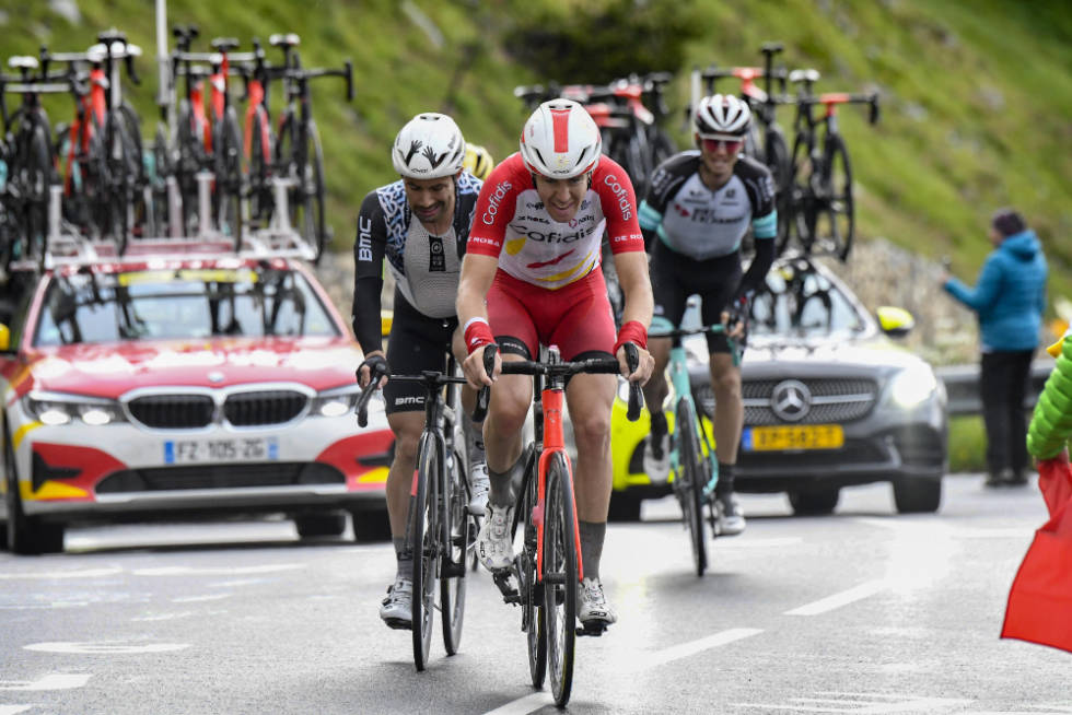 SEIGT: Amund Grøndahl Jansen (bakerst) fikk en strevsom Tour de France, etter velten på den 1. etappen. Foto: Cor Vos tour de france, team bikeexchange, amund grøndahl jansen