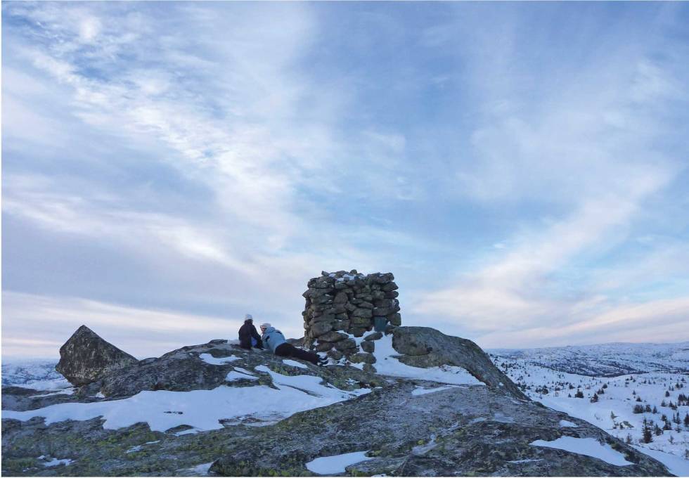 Toppen av Lindeknuten kan nås både sommer og vinter. Utsikten er like god. Foto: Arendal Turistkontor Tovdal-Ann-Kristin-Robstad-Jørgensen-Arendal-Turistkontor-4