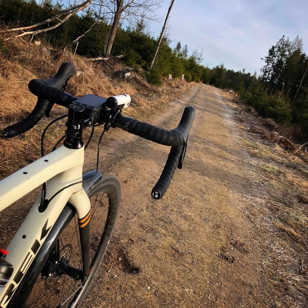 GRAVEL: 101percent Gravel Solo Grinder utfordrer deg til å dra ut på egne utfordringer i lokalområdet ditt. Foto: Jonas Orset. Trek Checkpoint 2