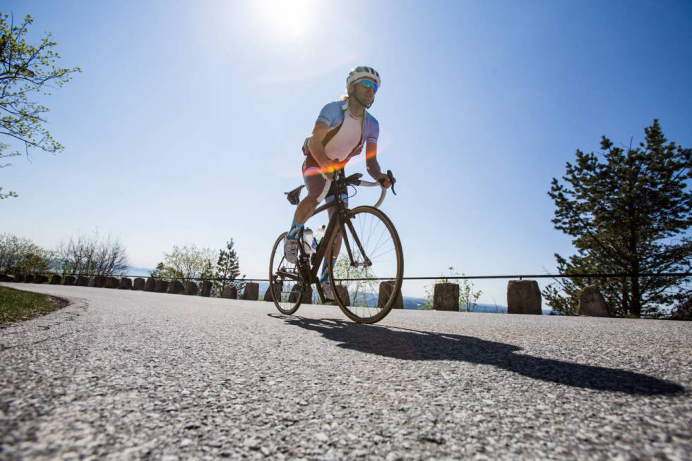 KLATREMUS: Kristian Oftedal trener i Tryvann - med wattmåler. Foto: Christian Nerdrum. tryvann-kristian-oftedal