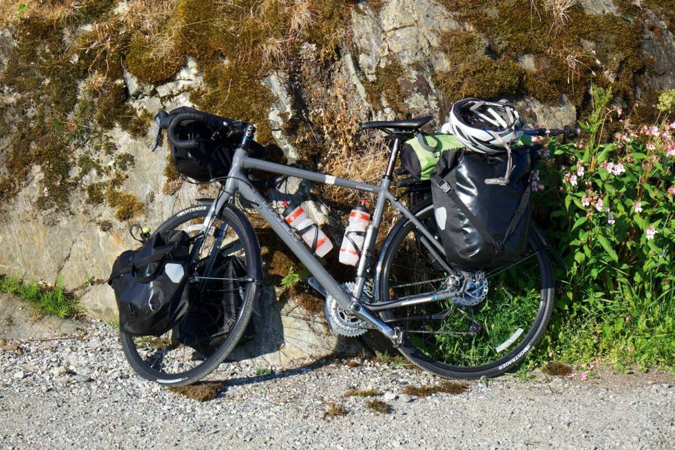 TRIPPELKRANK: Jeg gjorde noen modifiseringer, og dermed ble en cyclocross til langtursykkel. Tursykling-Kystriksveien-8