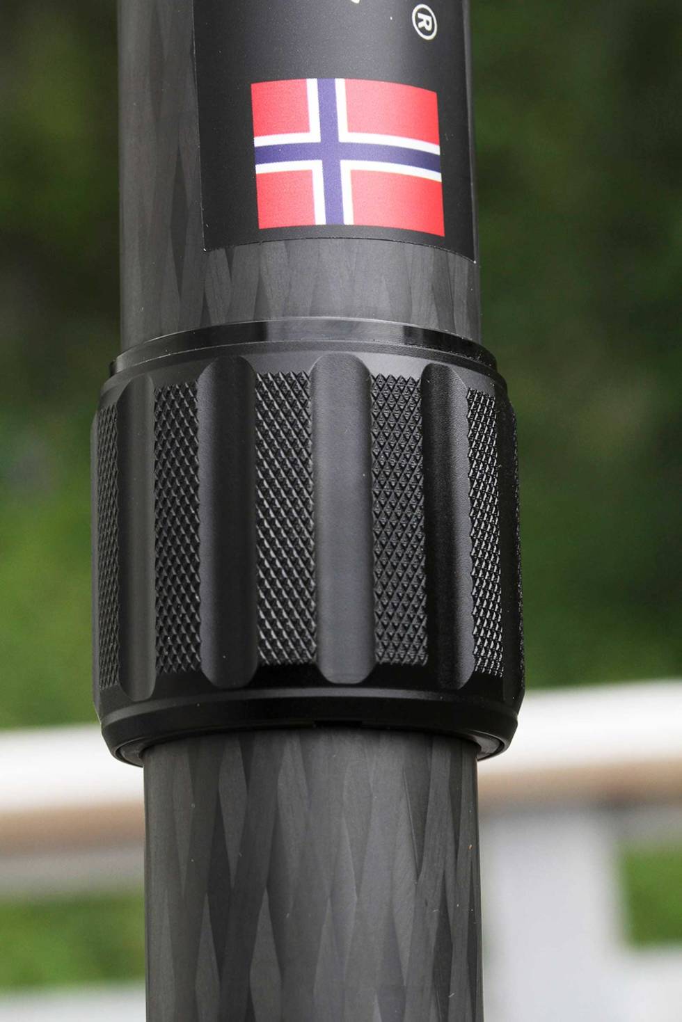 Skrulås: Ulvhednar har skrulås på beina, noe som er raskt å håndtere. Ulfhednar-Bog-pod-1.2
