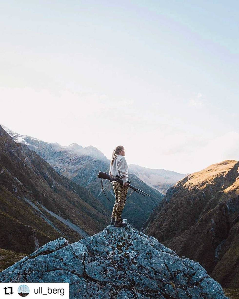 @ULL_BERG: Planning ahead is the fun bit, right? If everything goes to plan (note, weather permitting) @rachelirenewilliams and I will find ourselves in this spot in six months. This part of New Zealand offers red deer hunting along with chamois. Last time I was in New Zealand I downed a deer, and this time around I’d aim for chamois. What would you hunt in New Zealand? If you haven’t been yet, check out the blog post I have written on what to hunt in New Zealand. Ull_berg