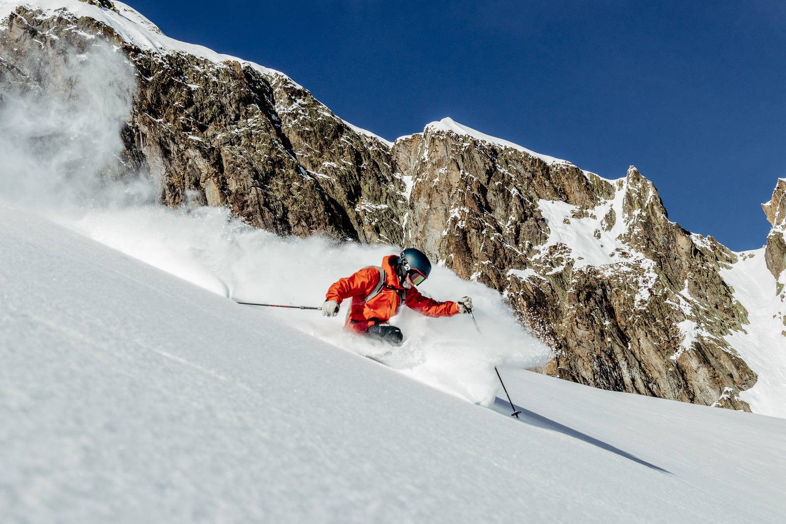 PÅ SKI: Stian Hagen har en naturlig autoritet i fjellet og når han står på ski. Foto: Gard Gauteplass Stian Hagen Chamonix. Foto: Gard Gauteplass