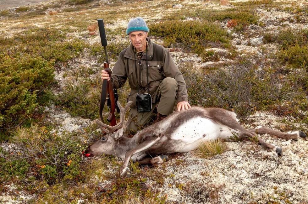 Bonussimle: Jegeren har utnyttet sin sjanse og er godt fornøyd med fin villreinjakt. Villrein-Snøhetta-6