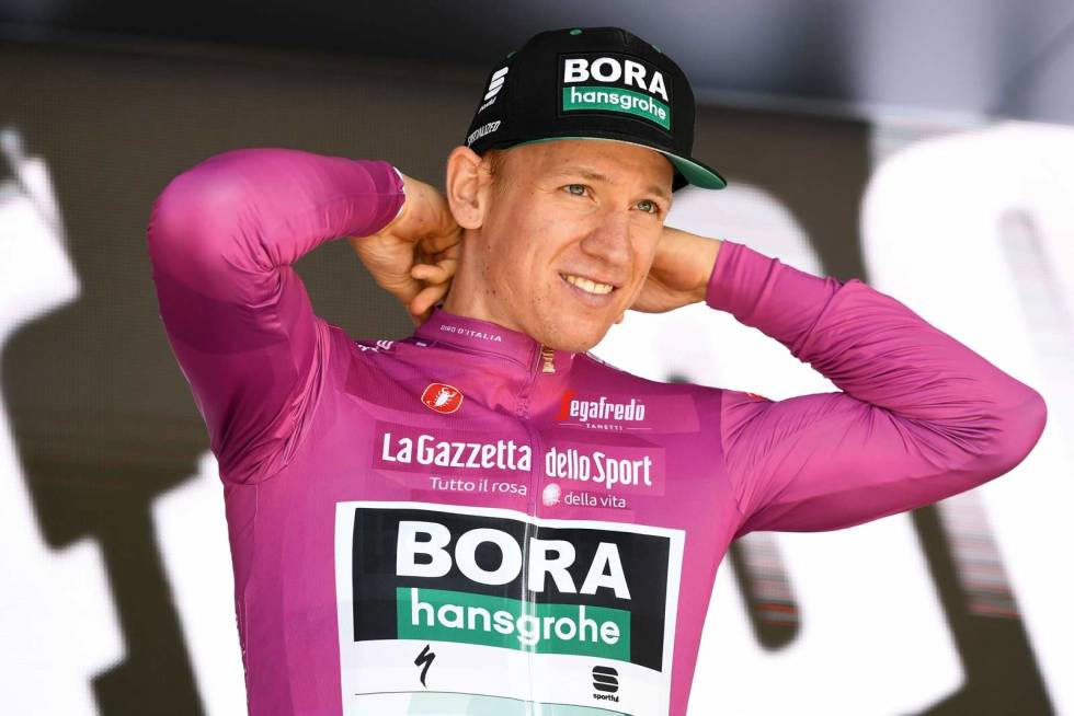 Gjennombrudd: Pascal Ackerman måtte flere ganger se seg slått av Kristoffer Halvorsen. Ackermann vant i år to etapper og poengtrøyen i Giro d'Italia, mens vår mann kun har seiere fra to små ritt. Foto: Cor Vos. Vinner-hjelperytter-2