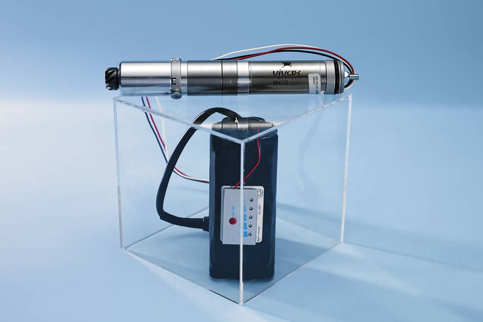 JUKSEMOTOR: Eksempel på motor og batteri godt egnet for juks, her fra Vivax. Foto: Vivax. vivax_assist_battery