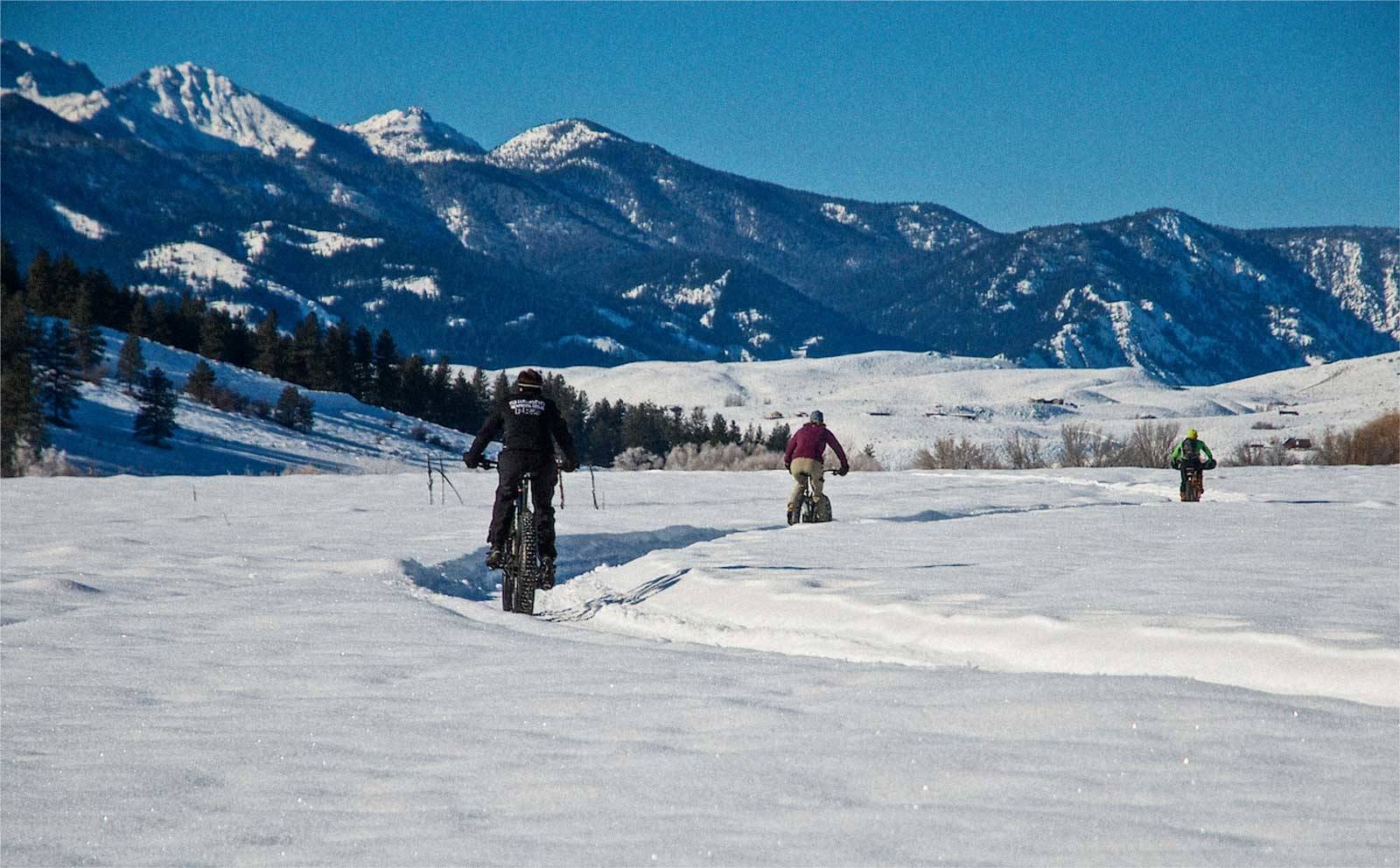 BIG WHITE OPEN: På vinterstid er prærien et eldorado for tjukksyklistene, med egne løyper som kjøres og vedlikeholdes på dugnad av entusiastene selv. Foto: Steve Mitchell/mitchellimage.com Winthorp-Washington-USA-Fatbike-4